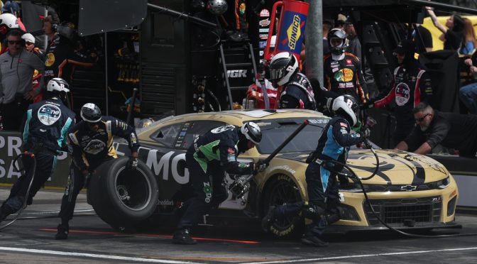 Two Cup Series teams hit with suspensions for detached wheels in Las Vegas race