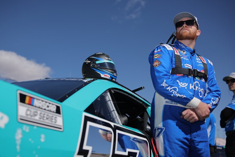 <p>Chris Buescher largará 11.º en el Ford Nº 17 de RFK Racing.*<br /><br />Jefe de equipo: Scott Graves<br /><br />(*Foto de principios de este año en Las Vegas Motor Speedway)</p>