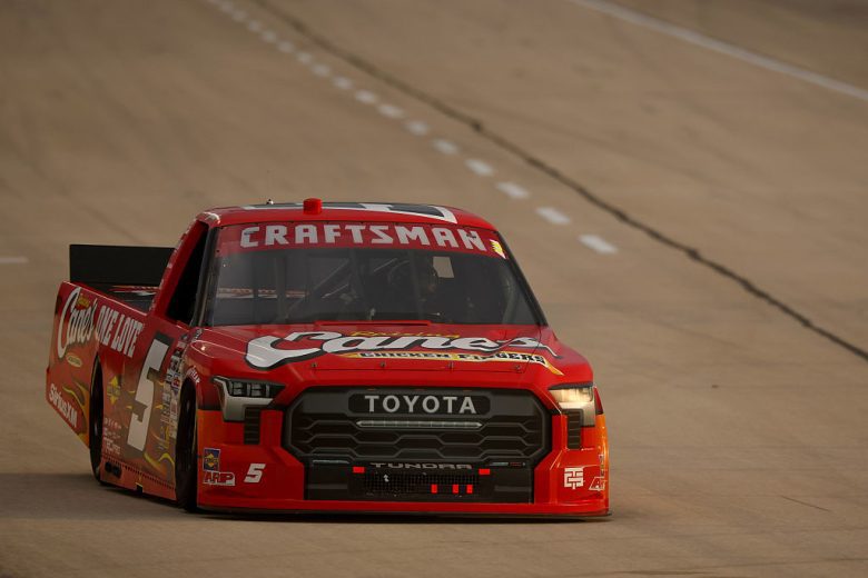Toni Breidinger drives at Texas.