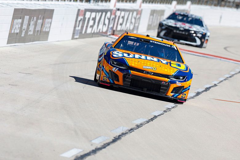 Ricky Stenhouse Jr. drives at Texas.