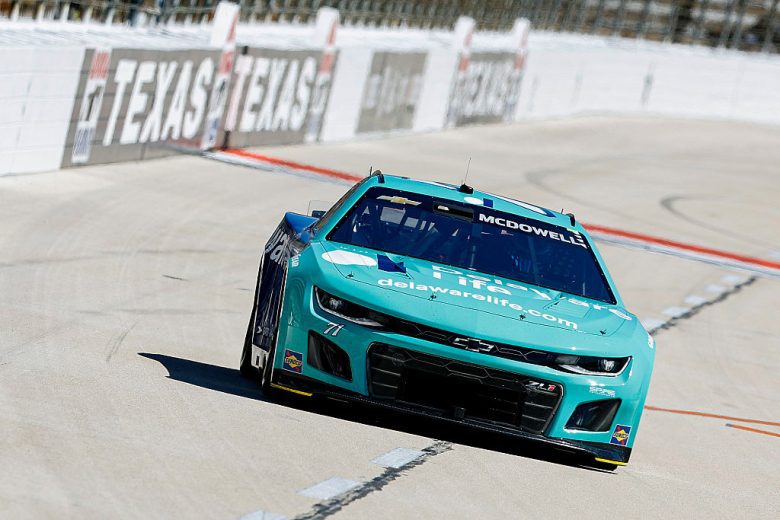 Michael McDowell drives at Texas.