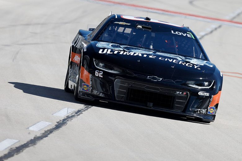 Jesse Love drives at Texas.