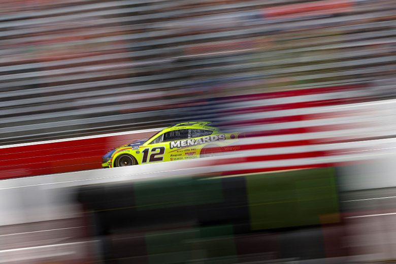Ryan Blaney drives at North Wilkesboro.