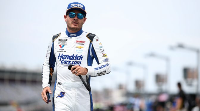 Featured Image for Hauler Talk: Delaying start of Coca-Cola 600 was considered for Larson