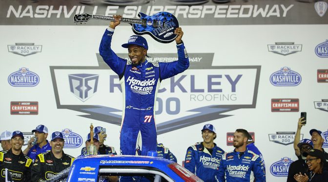 Featured image for Caruth holds off Heim for second career Truck Series win at Nashville