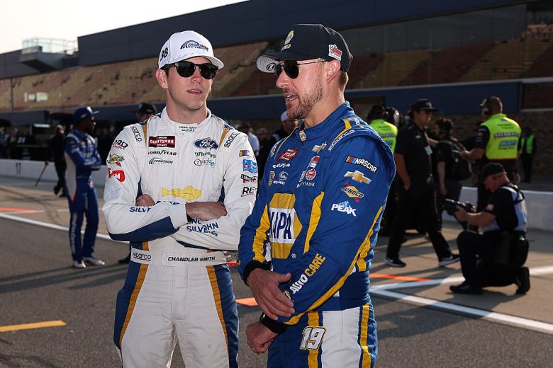 Chandler Smith and Daniel Hemric chat at Michigan.