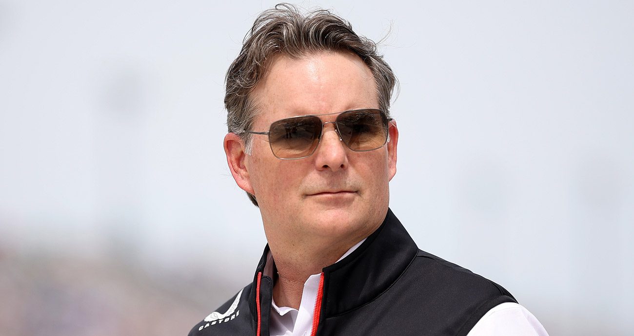 Jeff Gordon Mourns the Loss of His Racing Mentor