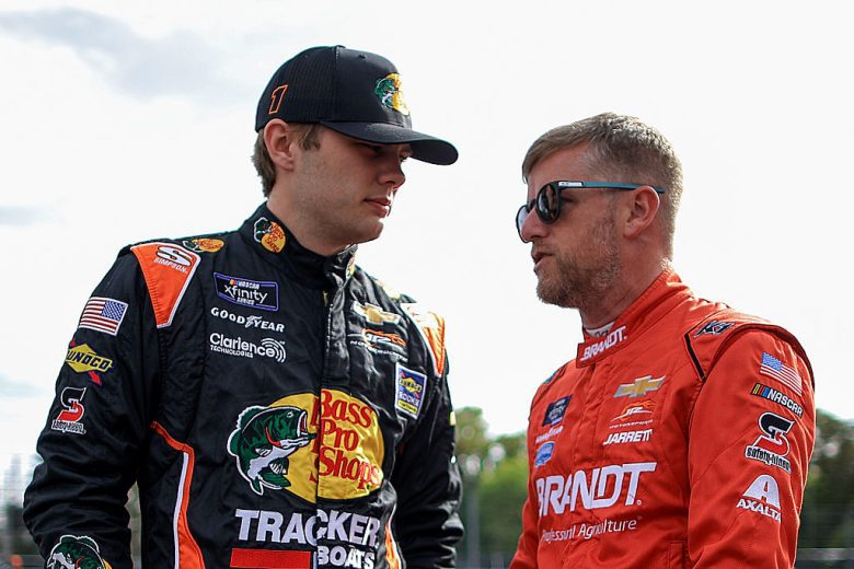 Carson Kvapil and Justin Allgaier talk in Mexico City.