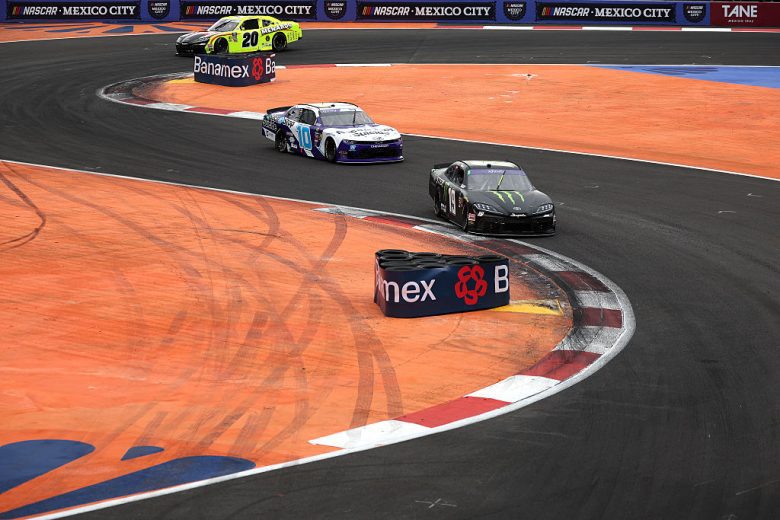 A general view of racing in Mexico City.