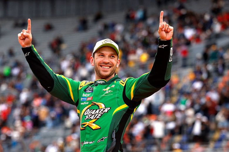 Daniel Suárez celebrates after winning in Mexico City.