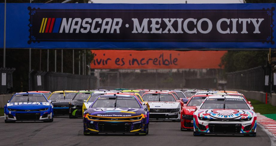 NASCAR Cup Series cars race in Mexico City.