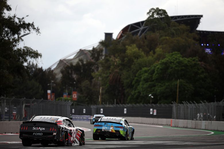 A general view of racing in Mexico City.