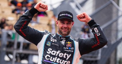 Shane van Gisbergen triumphs in inaugural Cup Series race in Mexico City
