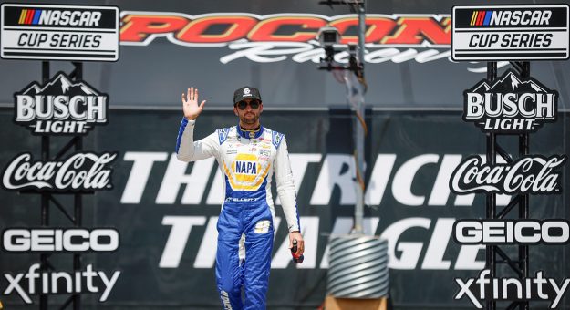 Turning Point: Is Chase Elliott the sleeping giant of 2025?