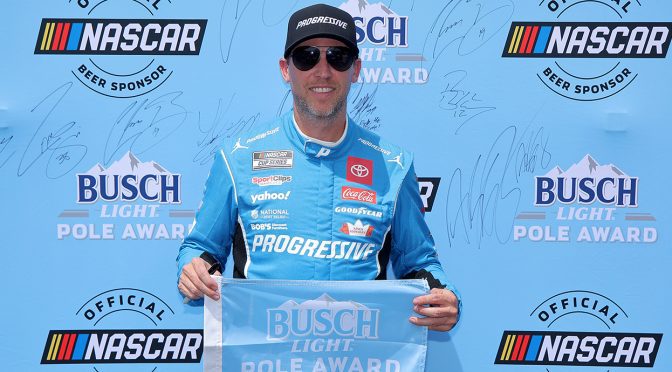 Denny Hamlin wins Busch Light Pole Award at Pocono
