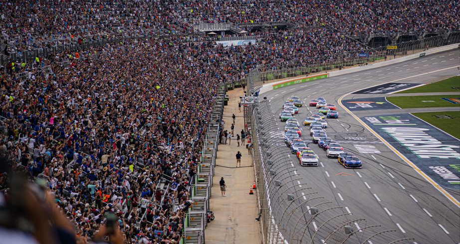 the nascar cup series goes green for the in-season challenge at echopark speedway