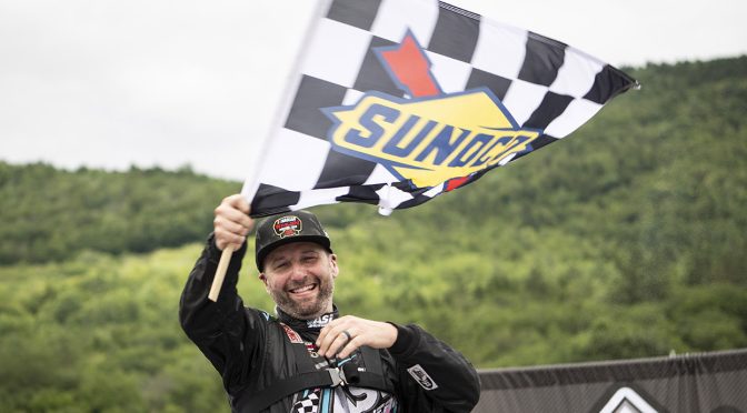 Featured Image for Kyle Bonsignore dominates at White Mountain for first Modified Tour win since 2023