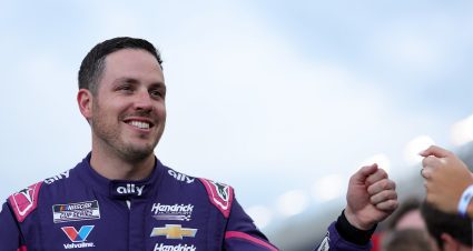 NASCAR Insights: Alex Bowman the teammate everyone wants leaving EchoPark