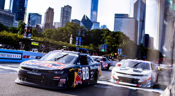 Zilisch falls short after epic battle with SVG at Chicago