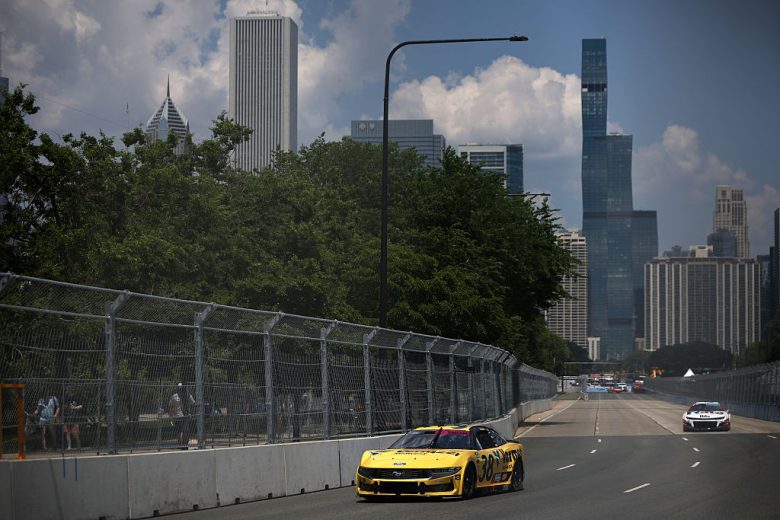 Zane Smith drives at Chicago.