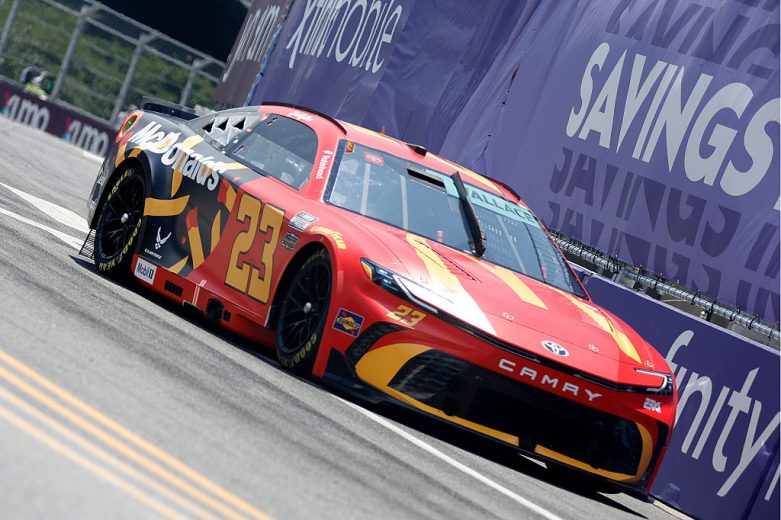 Bubba Wallace drives at Chicago.