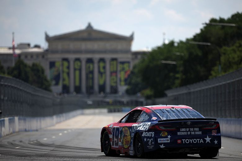 Chase Briscoe drives at Chicago.