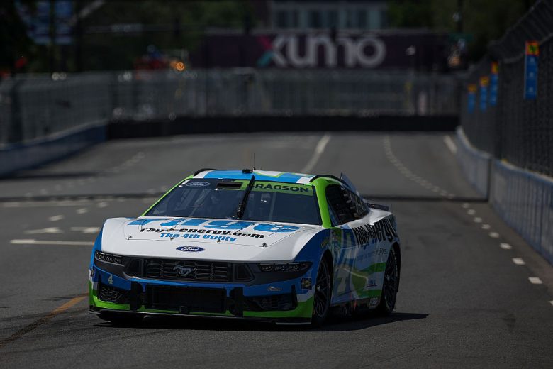 Noah Gragson drives at Chicago.