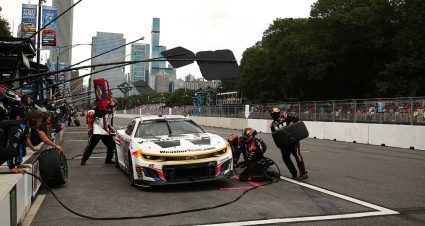 Happy returns: ‘Epic’ grit from No. 88 crewman helps muscle SVG to Chicago triumph again