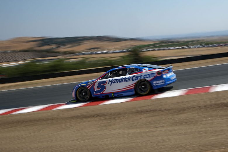 Kyle Larson drives at Sonoma.