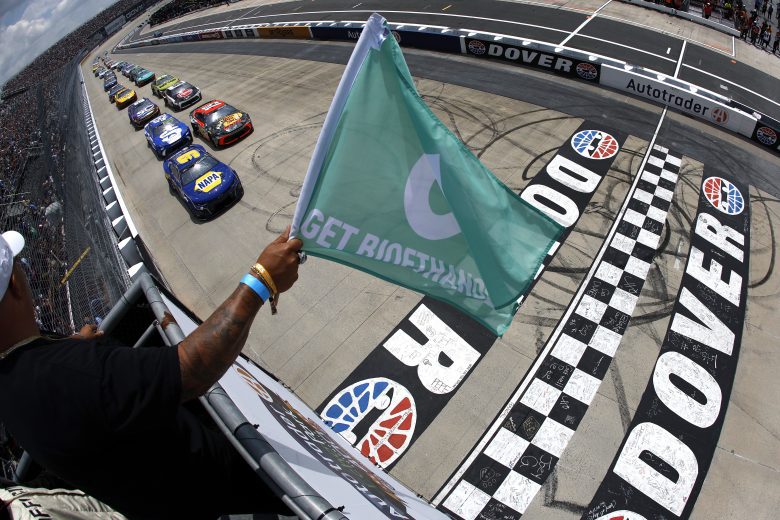 Official waves green flag.