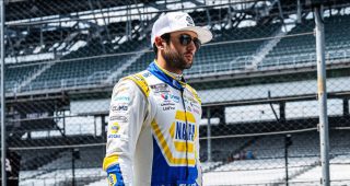 Promo Image for Elliott, Gibbs, Larson all dipping down before Richmond