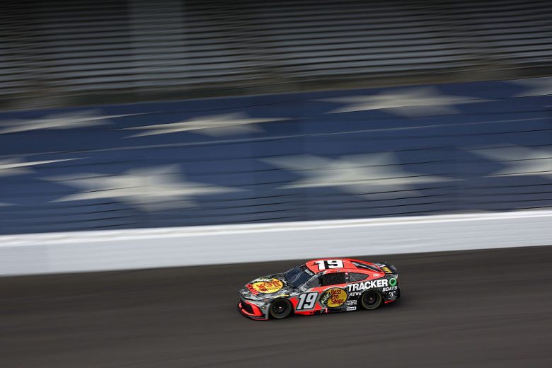 Chase Briscoe drives at Indianapolis.