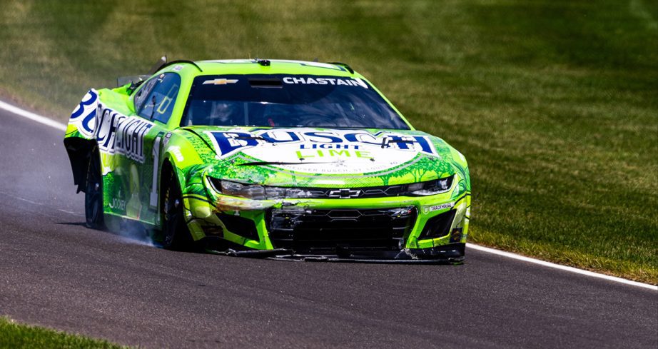 ross chastain crashes early in the cup series race at indianapolis