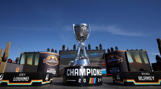 Featured Image for Hauler Talk: Latest from the playoff committee; Hill’s suspension discussed