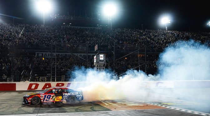 Featured Image for Analysis: A league of his own at Darlington — Chase Briscoe sprints ahead as Cup title favorite