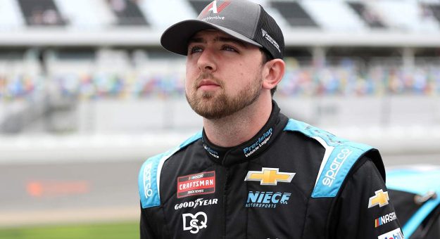 Kaden Honeycutt to fill in for Stewart Friesen for rest of Truck Series season