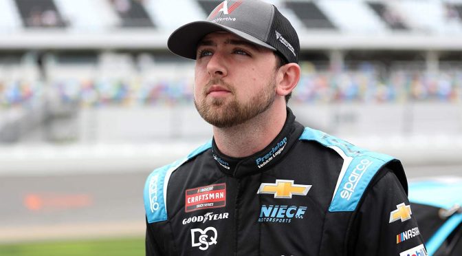 Featured Image for Kaden Honeycutt to fill in for Stewart Friesen for rest of Truck Series season