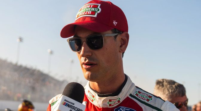 Sleeping giant Logano performs well at Gateway, jumps above playoff cutoff