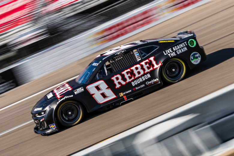 Kyle Busch drives at Richmond.