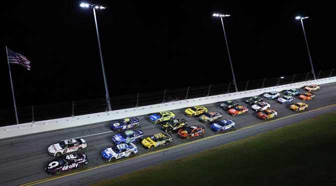 What to Watch: Playoff hopefuls aim to dazzle in Daytona