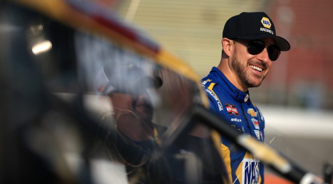 Featured image for Daniel Hemric, No. 19 team still ‘find a way’ as Truck playoff push begins