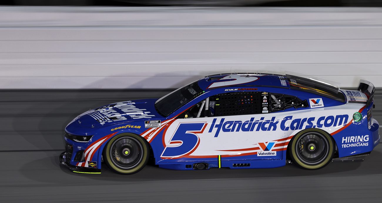 Kyle Larson drives at Daytona. 