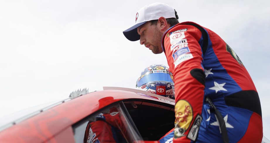 Chase Briscoe climbs into No. 19 car.
