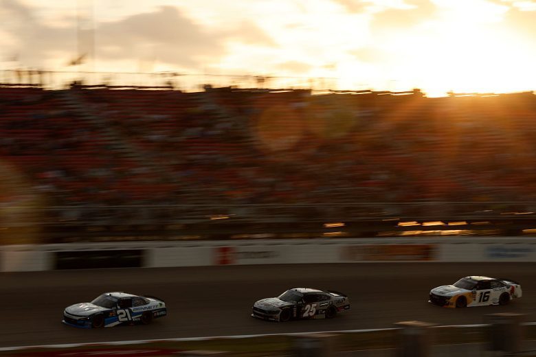 A general view of racing at Gateway.