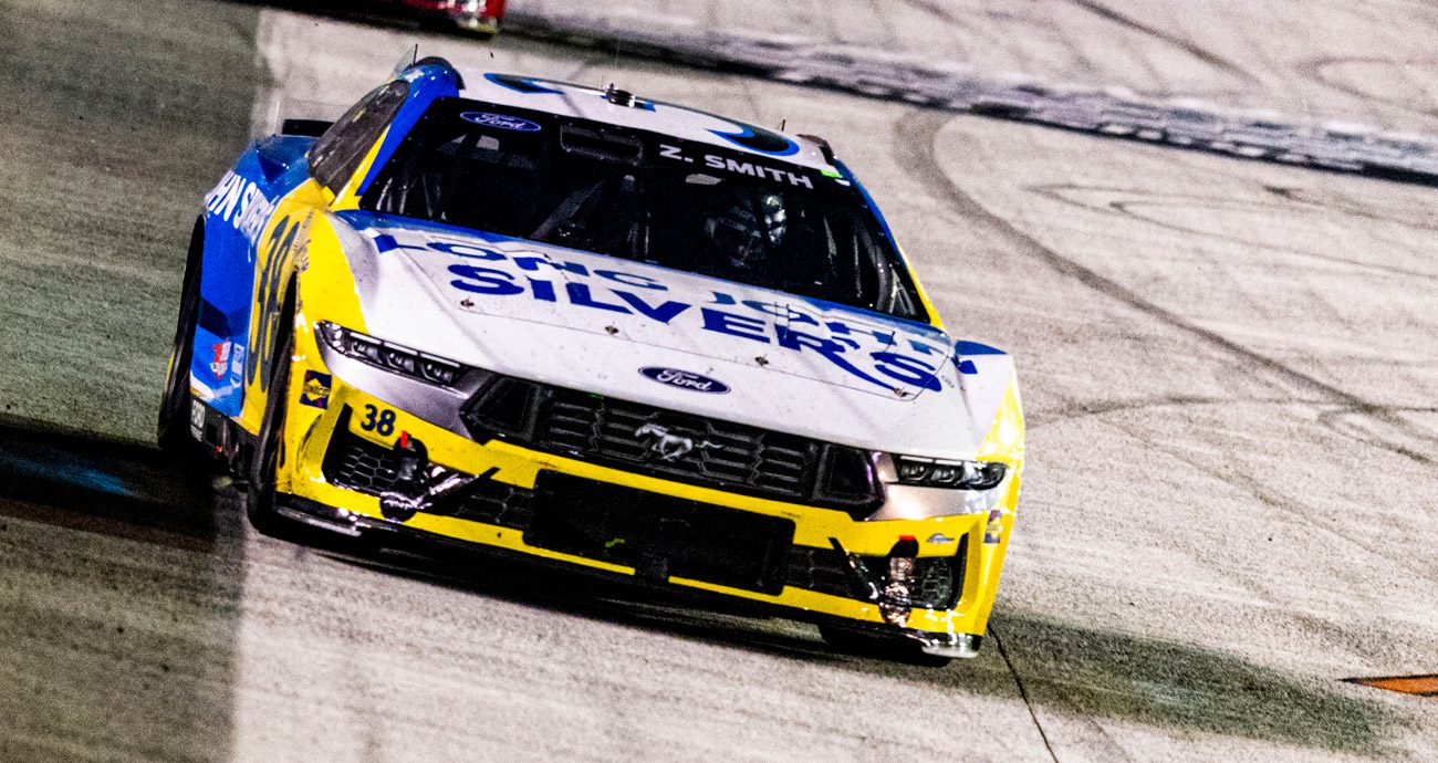 Zane Smith races at Bristol.