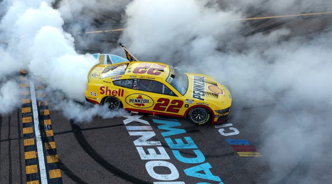 Featured Image for Hauler Talk: Playoff Committee wraps up discussions, so what’s next?
