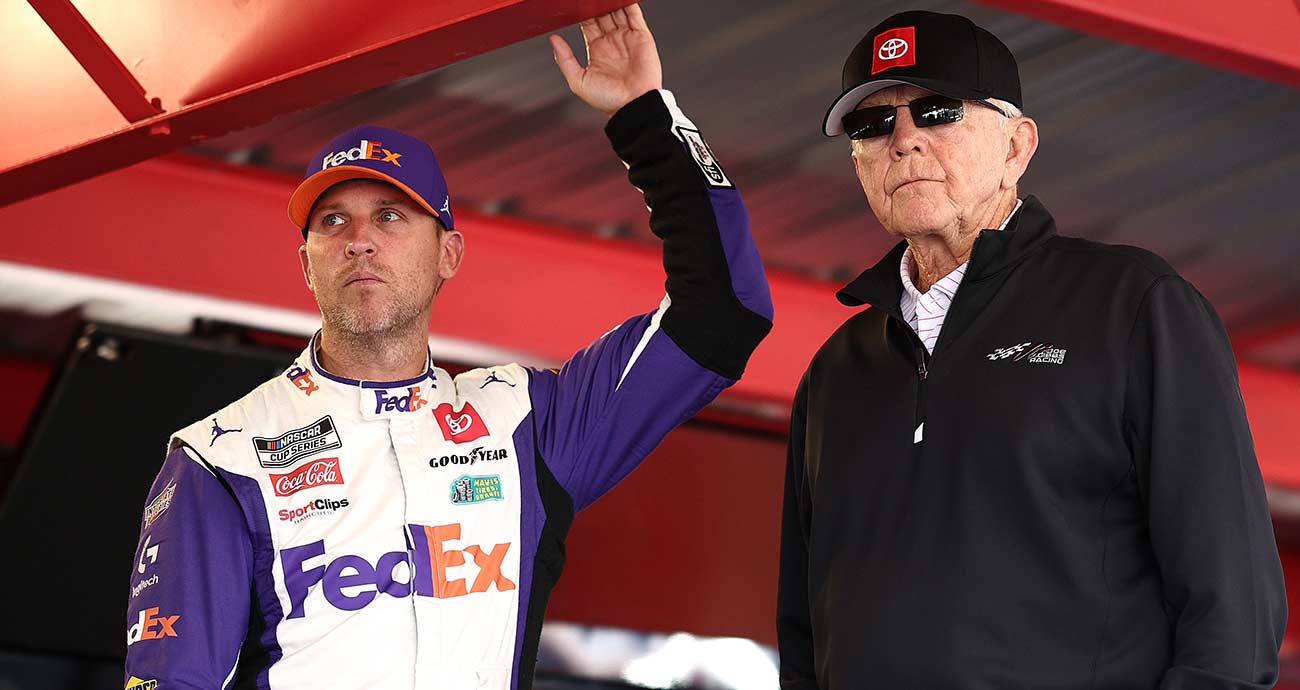 Coach Gibbs Details the Pressure Weighing on Hamlin Amid Championship Run