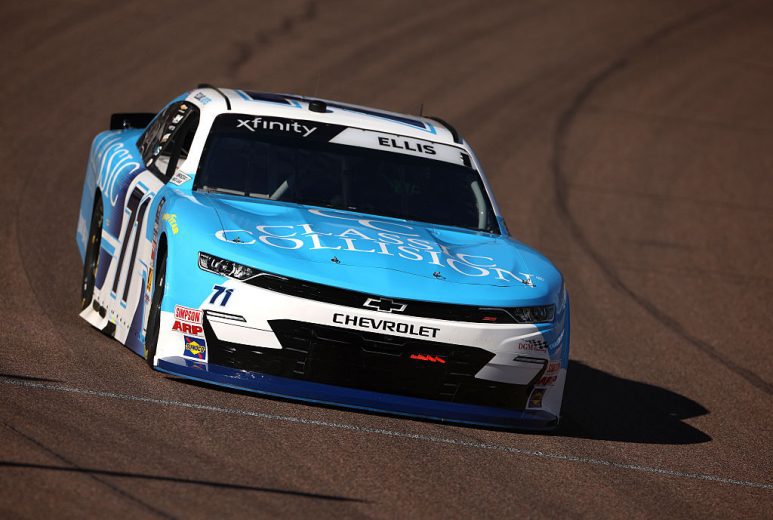Ryan Ellis drives at Phoenix.