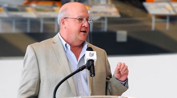 Grant Lynch, longtime leader of Talladega Superspeedway, dies at 71