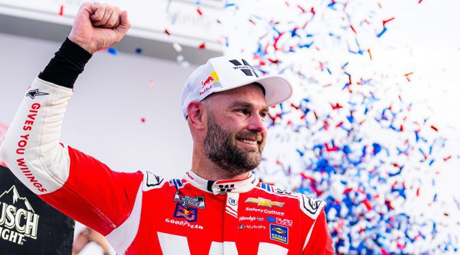 Van Gisbergen wins fifth in a row on road courses; Logano nabs final transfer spot